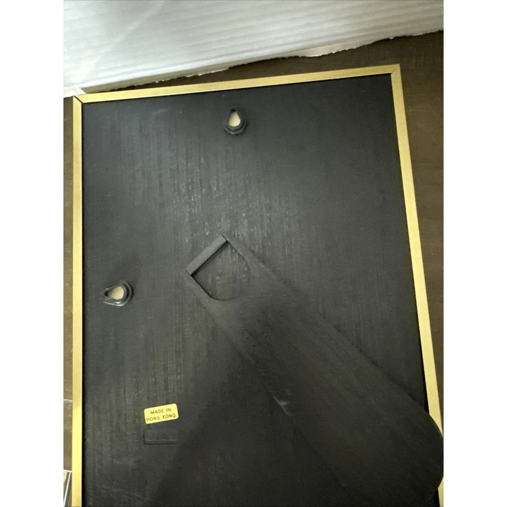 VTG Photo Frame Gold Metal Freestanding Or Hanging Holds 8x10